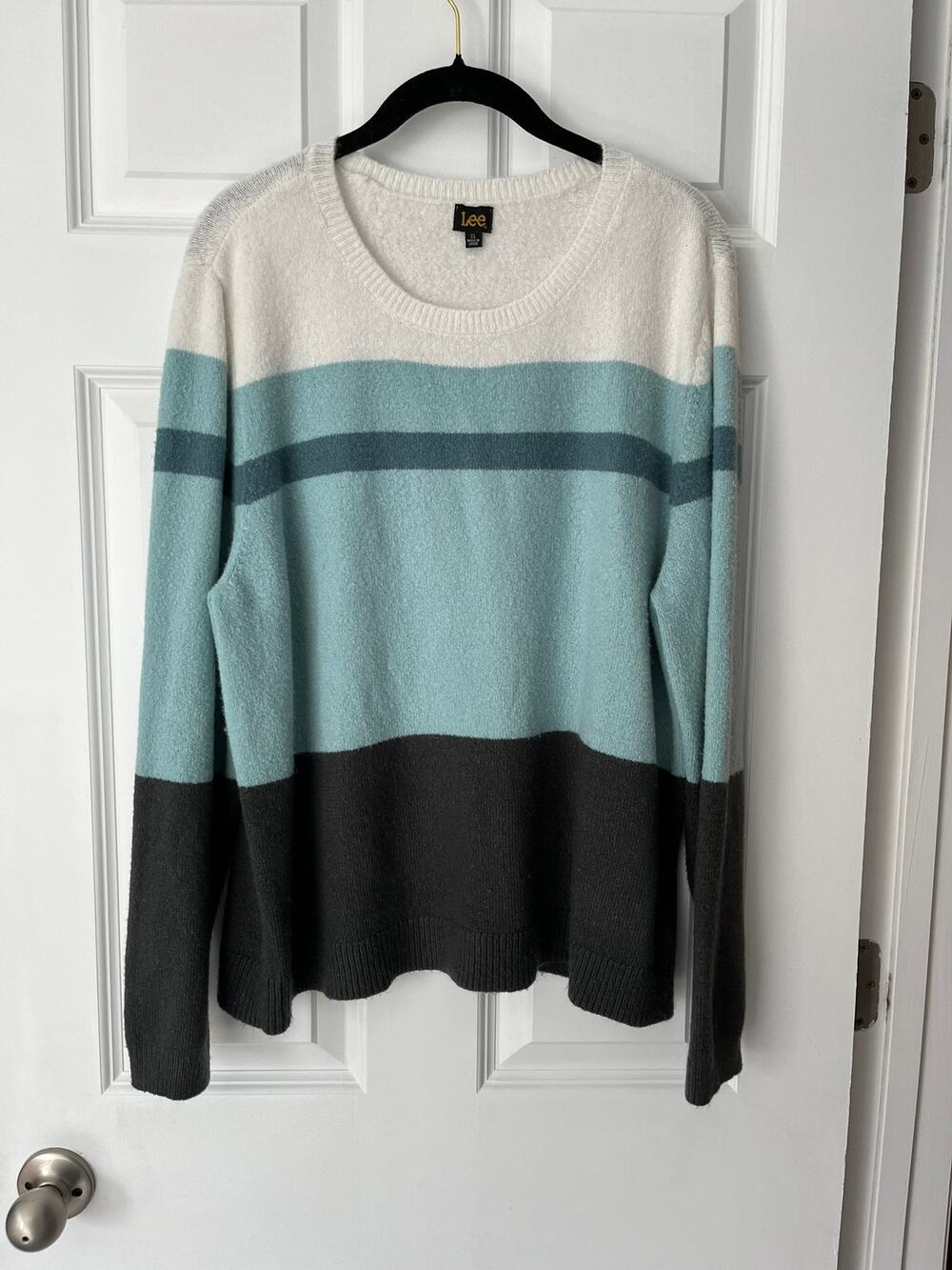 Lee Sweater XL